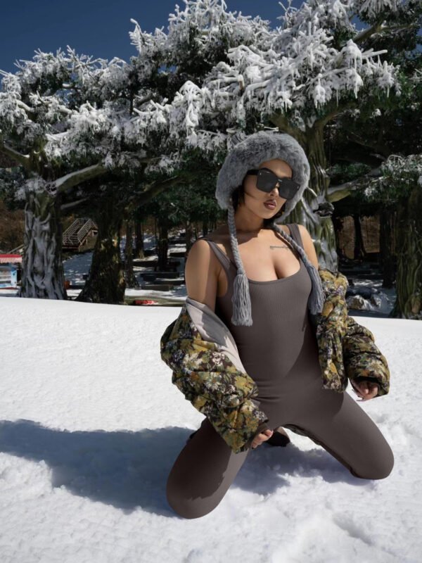 22fee998-d65e-4ceb-b8d6-c0106b2c71f7.jpg Mallas de tirantes para mujer