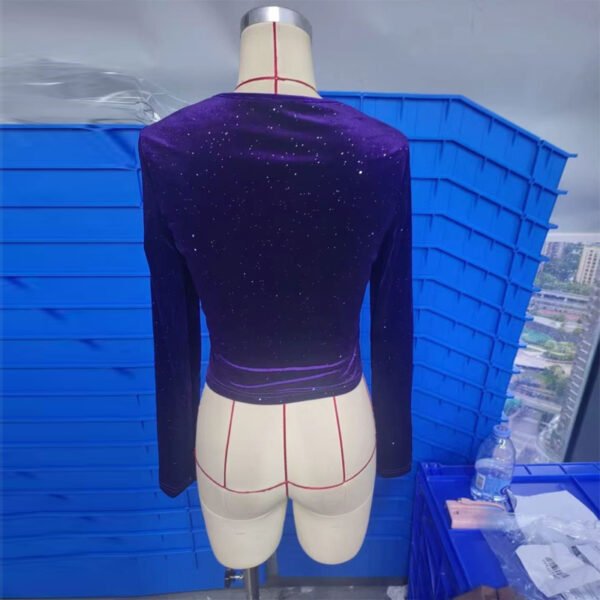 Blusa sexy de terciopelo de color liso con escote en V para mujer