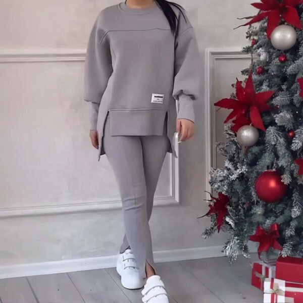 a220f50c-85f4-4f7c-b19d-5fb742d0dd14.jpeg Conjunto de dos piezas para mujer, color liso