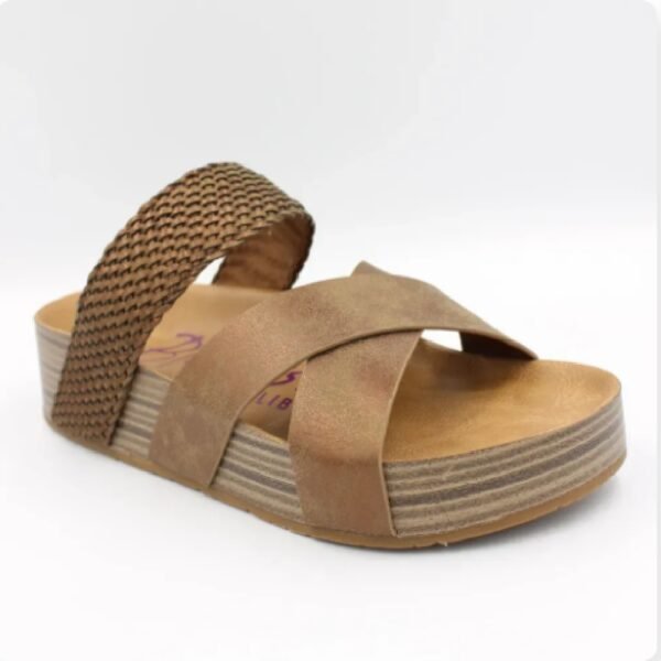 3fd2b929-13eb-42b1-a853-31232d0628ea.jpg Sandalias casuales de moda tejidas en color sólido