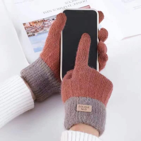 Guantes de invierno con rayas marrones bordadas y cálidos para ciclismo con dibujos animados universale
