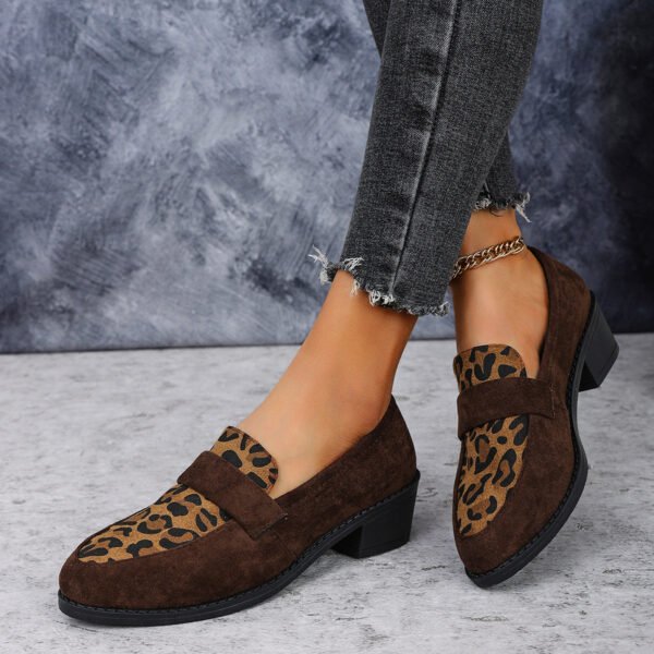 Zapatos casuales sin cordones de ante con estampado de leopardo Doug de una sola capa