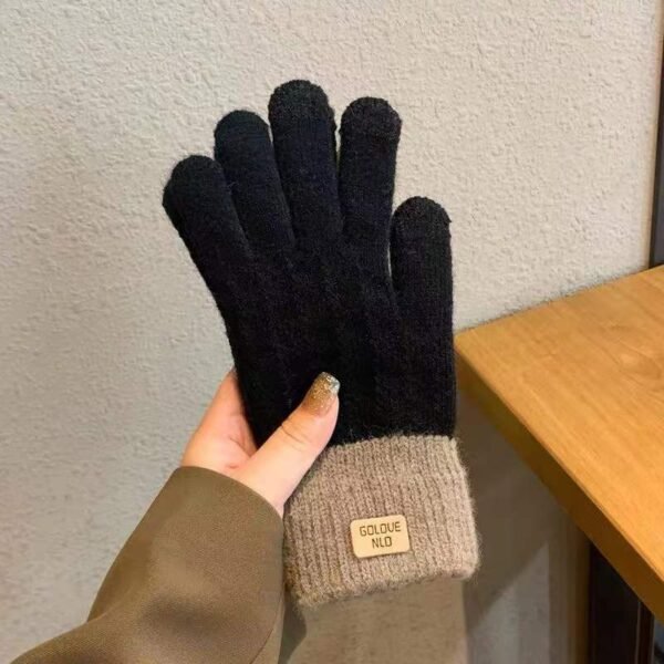 Guantes de invierno con rayas marrones bordadas y cálidos para ciclismo con dibujos animados universale