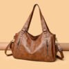 Bolso de hombro retro de gran capacidad con textura simple y color sólido para mujer