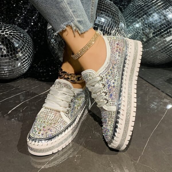 Mocasines blancos de talla grande para mujer